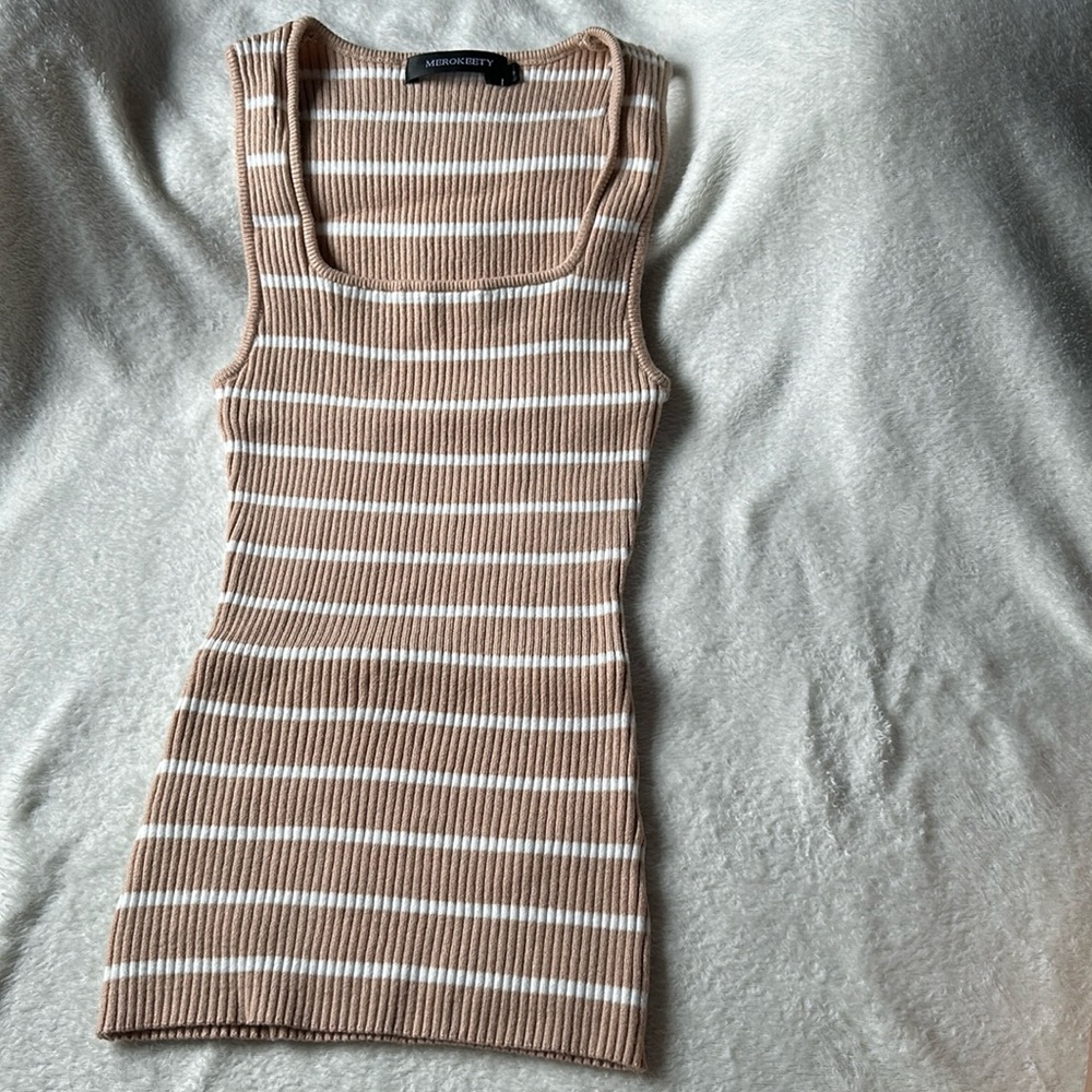🍒 - 2 FOR $15! Striped sleeveless ribbed top square neckline